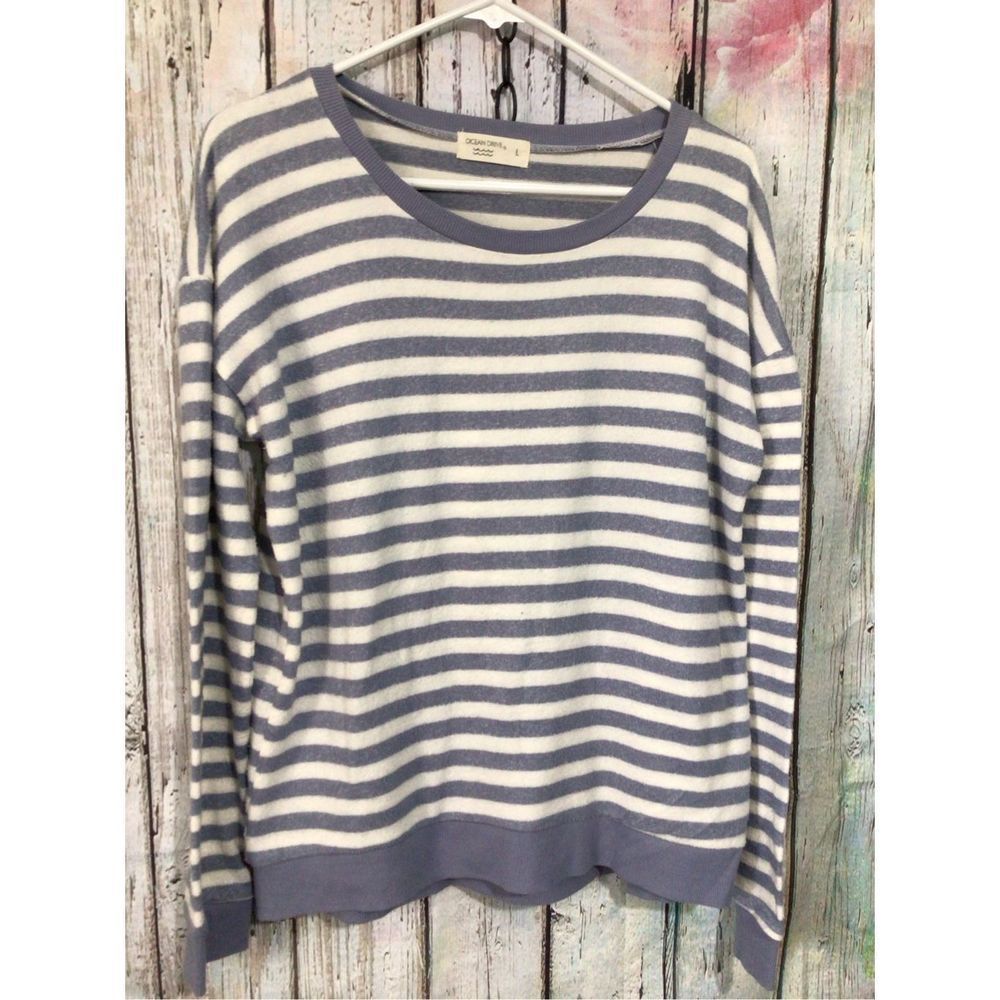 Ocean Drive Soft Fuzzy Sweater Top Size L Gray & White ❄️❄️